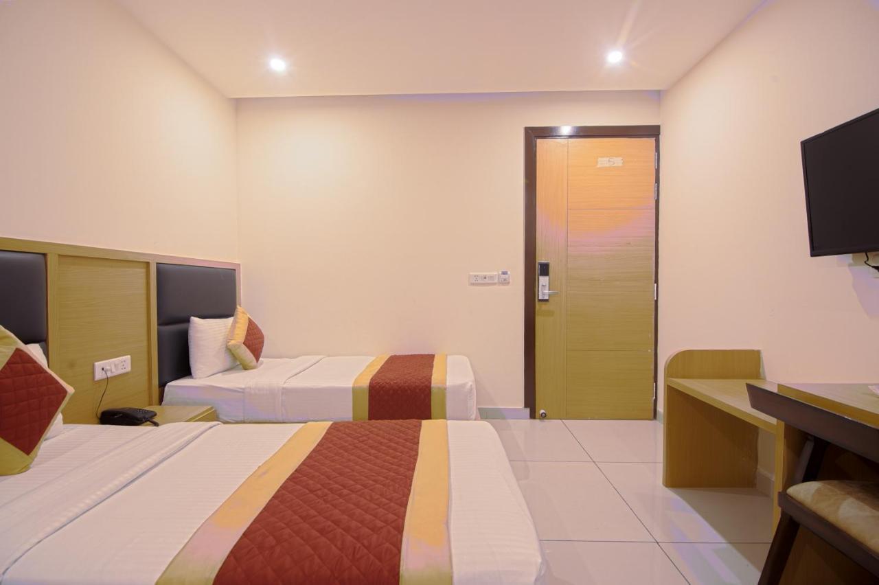Hotel Del Inn By F9 Hotels - Near Igi Airport Nové Dillí Exteriér fotografie